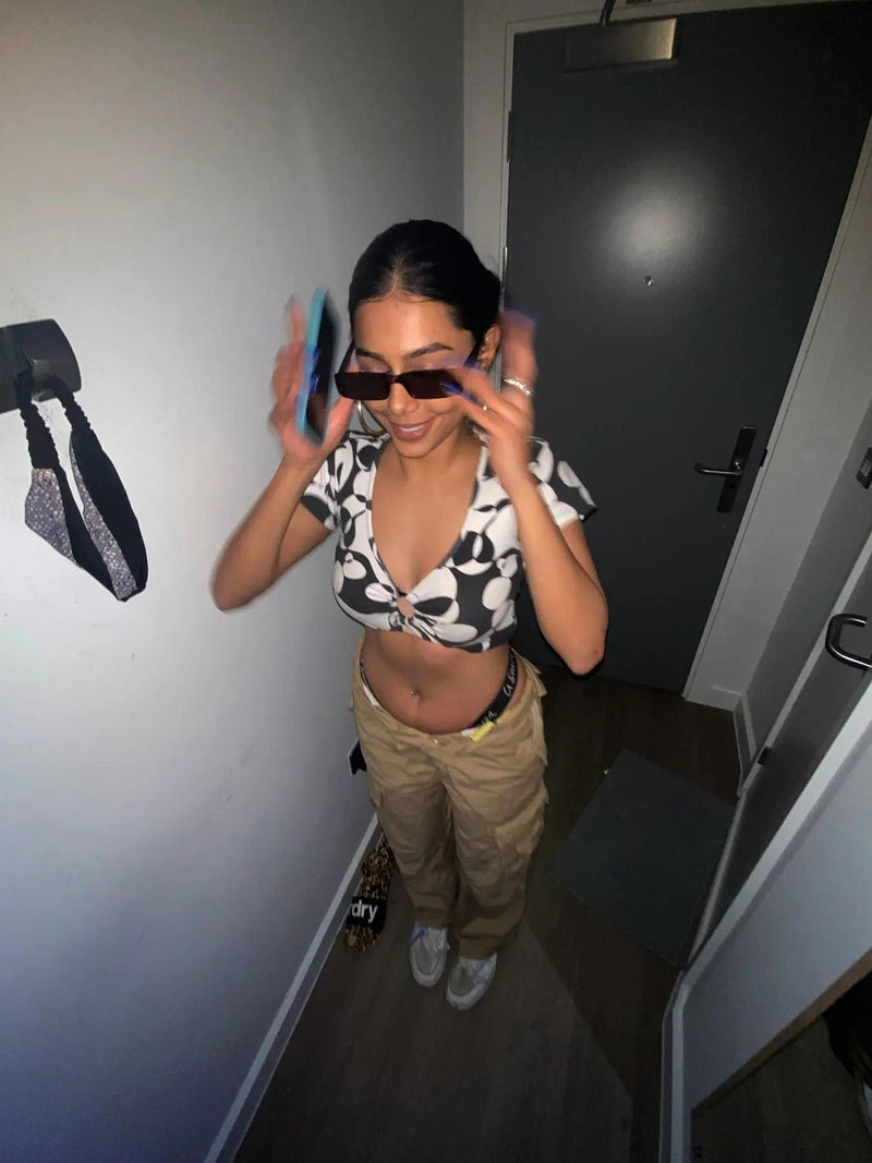 White & Black O- Ring Top